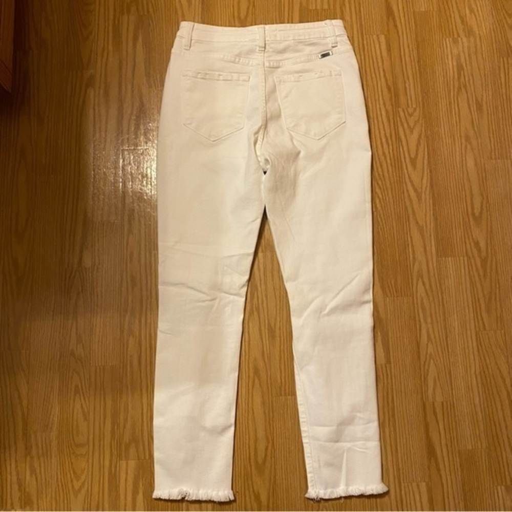 Kancan High-Rise Distressed Skinny Fit Jeans - Picture 4 of 4